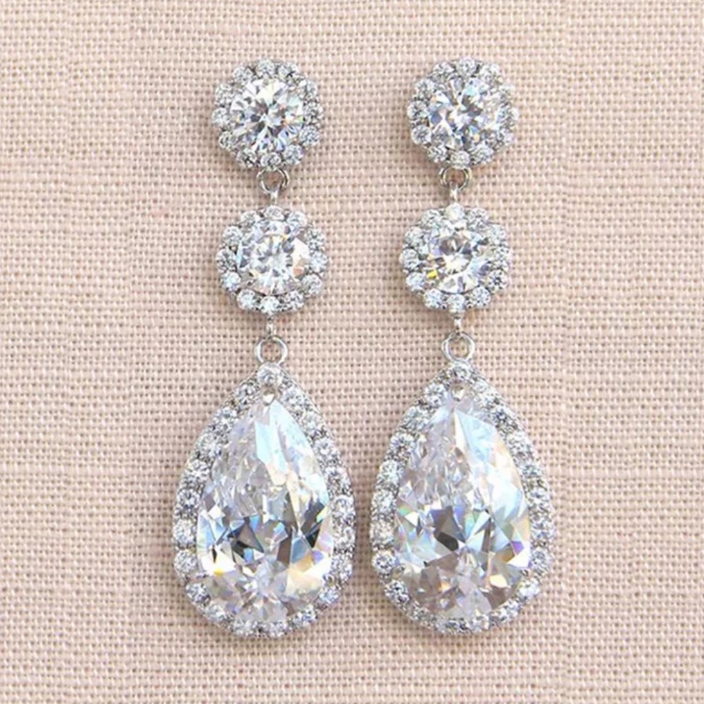 NEW 925 STERLING SILVER STUD EARRINGS, NICE EARRINGS, CUTE EARRINGS